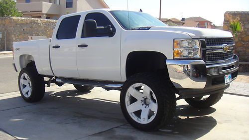 2009 chevrolet silverado 2500 hd on 24" rockstars