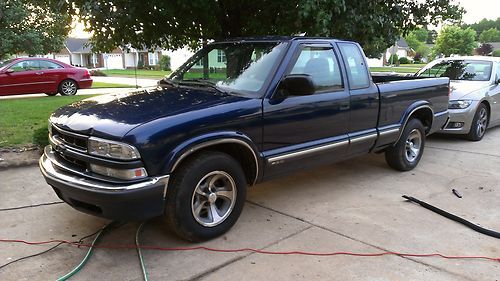 2001 chevrolet s10 ls extended cab pickup 3-door 4.3l