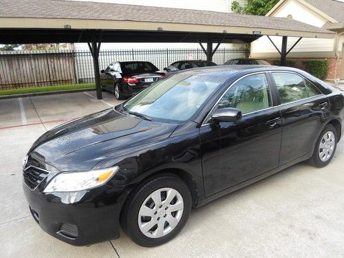 2011 toyota camry le