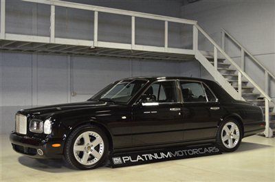 2002 bentley arnage t 30k miles, blk/blk, navi, excellent condition, serviced