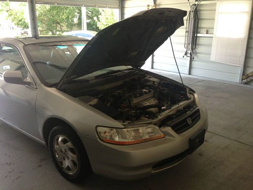 2000 Honda Accord EX Coupe 2-Door 2.3L VTEC LEATHER SILVER, image 9