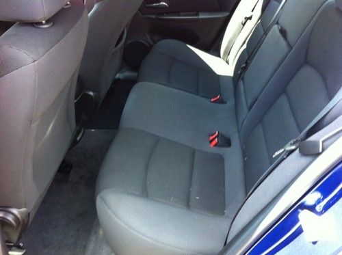 2013 Chevrolet Cruze LT Sedan 4-Door 1.4L TURBOCHARGED, image 3