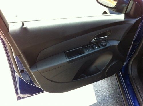 2013 Chevrolet Cruze LT Sedan 4-Door 1.4L TURBOCHARGED, image 7