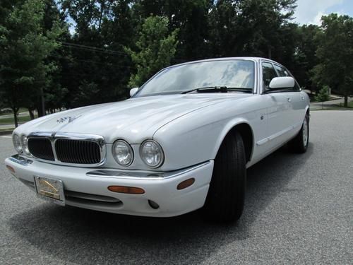 2000 jaguar xj8 base sedan 4-door 4.0l -3 months 3000 miles powertrain warranty