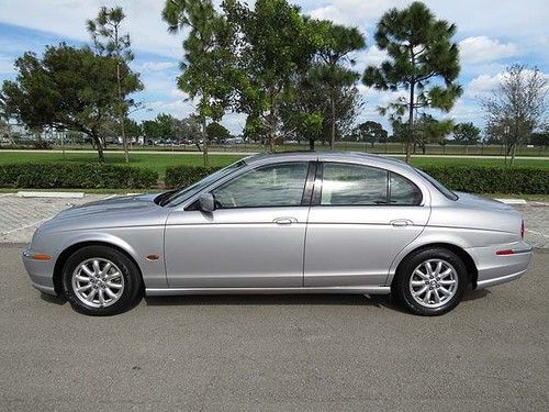 Nice 2002 s-type 4.0 - florida car - moonroof, cd chgr, more