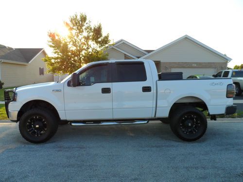 08 ford f-150 4x4 crew cab xlt lift, rims, &amp; tires make it a real head turner!!