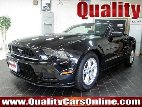 20k miles we finance black gray convertible cloth alloy wheels  v6 automatic