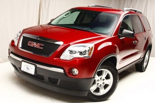 We finance! 2008 gmc acadia sle awd power driver seat rear parking sensors