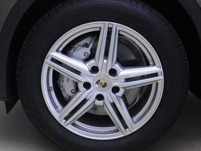 13 Brown AWD SUV 3.0L 4-Wheel ABS 4-Wheel Disc Brakes 8-Speed A/T A/C Alarm, image 12