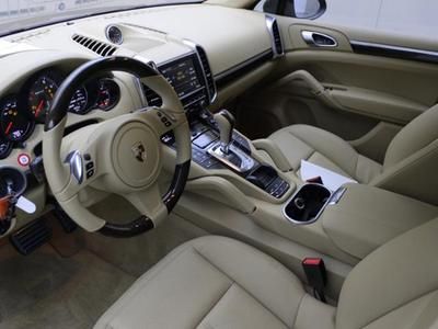 13 Brown AWD SUV 3.0L 4-Wheel ABS 4-Wheel Disc Brakes 8-Speed A/T A/C Alarm, image 23