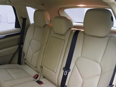 13 Brown AWD SUV 3.0L 4-Wheel ABS 4-Wheel Disc Brakes 8-Speed A/T A/C Alarm, image 28