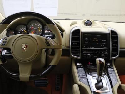 13 Brown AWD SUV 3.0L 4-Wheel ABS 4-Wheel Disc Brakes 8-Speed A/T A/C Alarm, image 32