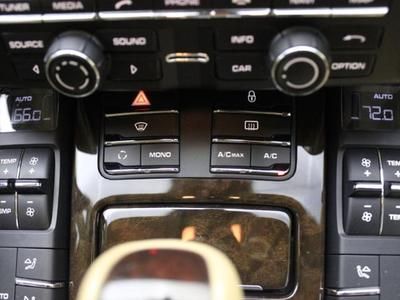 13 Brown AWD SUV 3.0L 4-Wheel ABS 4-Wheel Disc Brakes 8-Speed A/T A/C Alarm, image 42