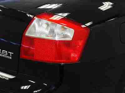 2004 AUDI A4 QUATTRO 1.8T SOLD AS IS NEEDS RIGHT FRONT STRUT+HEATER CONTROL HEAD, image 15