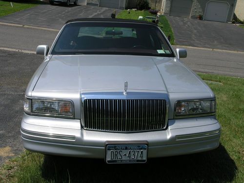 Only 64k Miles! 1996 Lincoln Town Car Executive. Runs Great! Good Condition!, US $3,500.00, image 5