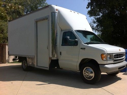 1998 ford e-350 cargo van, box truck, toy hauler, multiple fullsize door access