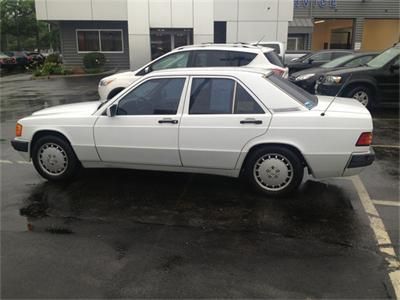 1991 Mercedes-Benz 190E 2.3 Sedan 4-Door 2.3L, image 8