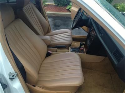 1991 Mercedes-Benz 190E 2.3 Sedan 4-Door 2.3L, image 10