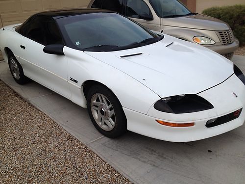 1993 chevrolet camaro z28 coupe 2-door 5.7l