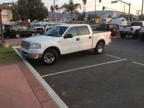 2005 ford f-150 xlt crew cab pickup 4-door 5.4l