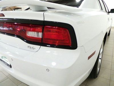 5.7L CD Rear Wheel Drive Power Steering ABS 4-Wheel Disc Brakes Rear Spoiler, image 12