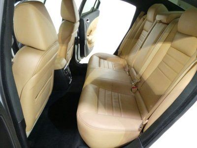 5.7L CD Rear Wheel Drive Power Steering ABS 4-Wheel Disc Brakes Rear Spoiler, image 24