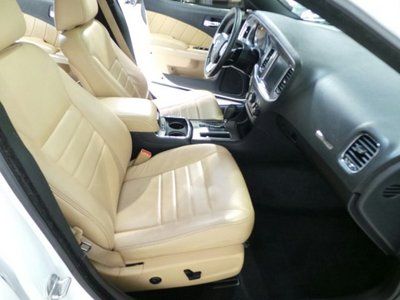 5.7L CD Rear Wheel Drive Power Steering ABS 4-Wheel Disc Brakes Rear Spoiler, image 26