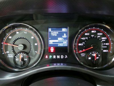 5.7L CD Rear Wheel Drive Power Steering ABS 4-Wheel Disc Brakes Rear Spoiler, image 29