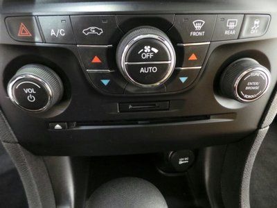 5.7L CD Rear Wheel Drive Power Steering ABS 4-Wheel Disc Brakes Rear Spoiler, image 33