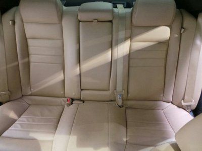 5.7L CD Rear Wheel Drive Power Steering ABS 4-Wheel Disc Brakes Rear Spoiler, image 37