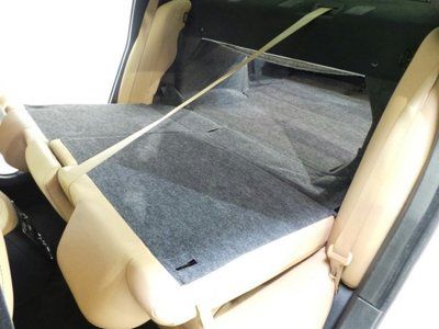 5.7L CD Rear Wheel Drive Power Steering ABS 4-Wheel Disc Brakes Rear Spoiler, image 49