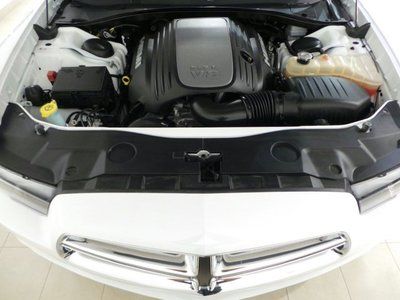 5.7L CD Rear Wheel Drive Power Steering ABS 4-Wheel Disc Brakes Rear Spoiler, image 53