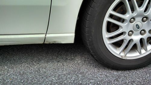 2010 Ford Focus SE Sedan 4-Door 2.0L, image 4