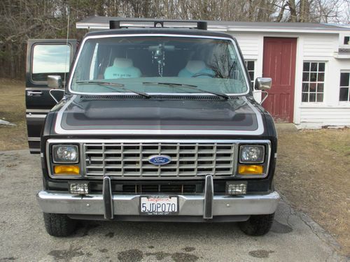 1987 ford e-150 conversion / camper van