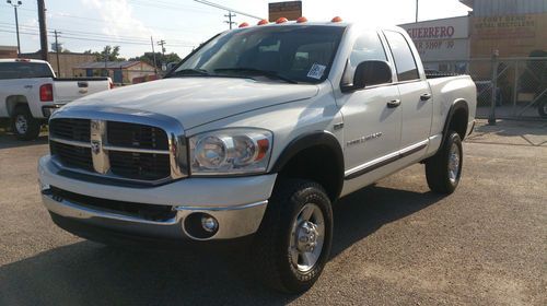 2009 dodge ram 2500 power wagon crew cab pickup 4-door 5.7l hemi v8 automatic