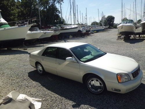 2001 cadillac deville dhs sedan 4-door 4.6l super clean fla garaged non smoking