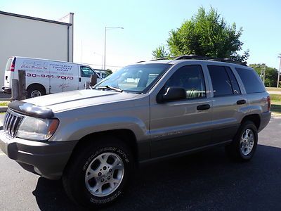 Leather sun roof 4x4 v8 tow pkg. very clean check out all pics priced right