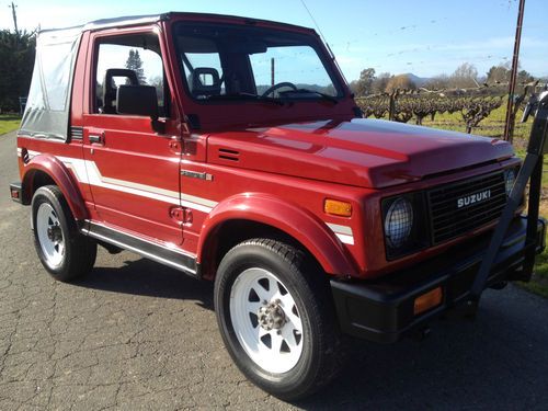 ( show condition )  suzuki samurai jx 4x4 - tow ready ( cold- a/c )  rust free