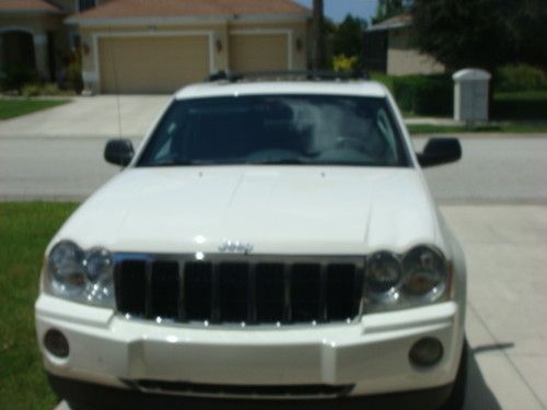 2005 jeep grand cherokee limited sport utility 4-door 4.7l white