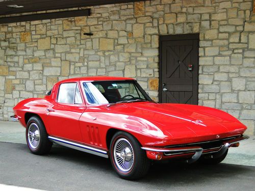 Beautiful corvette coupe 327 4 speed, #'s matching restoration