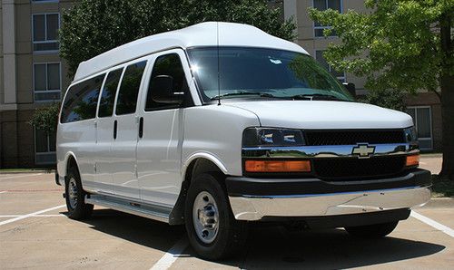 Tuscany new 2012 chevrolet express 2500 shuttle van 6-door 4.8l