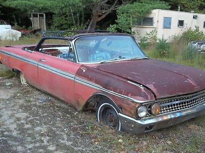 Big block 4-speed galaxie xl convertible/no reserve