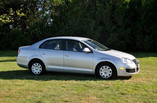 2006 volkswagen jetta sedan 4-door 2.5l