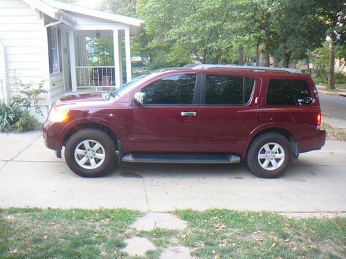 Burgundy 2010 nissan armada se sport utility 4-door 5.6l, excellent condition!
