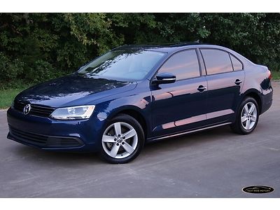 7-days *no reserve* '12 volkswagen jetta tdi dsg 1-owner *diesel* great mpg