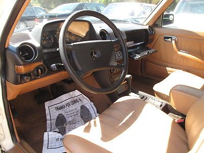 1981 Mercedes 300TD Wagon..California Car..100% Carfax..Low Miles !!, image 2