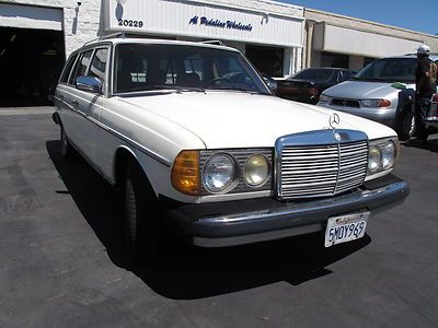 1981 Mercedes 300TD Wagon..California Car..100% Carfax..Low Miles !!, image 5