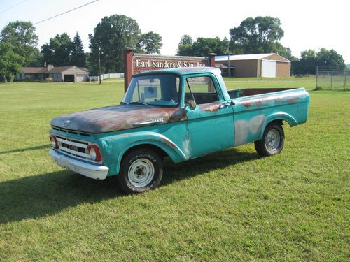 1961 ford f-100 unibody with 292 v8