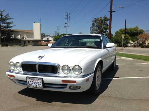 1997 jaguar xj6 super clean!! only 83k low miles!!! 4.0l a must see!!!