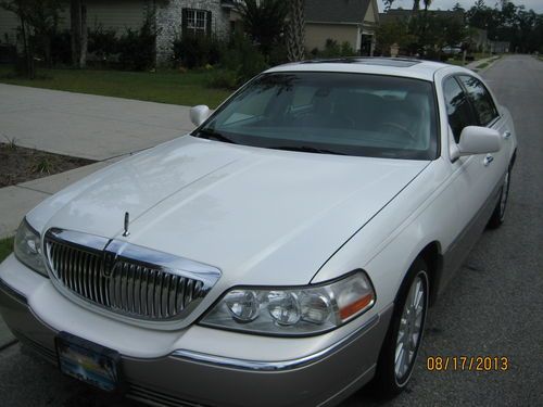 2003 lincoln town car signature sedan 4-door 4.6l